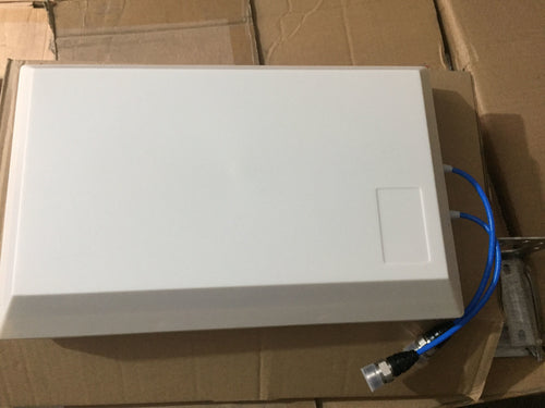 Outdoor directional Double frequency Band 880-960/1710-2700MHZ Panel Antenna Ship from China