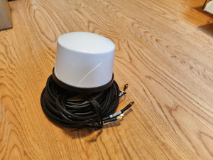 PCTEL GPSHPDLTEWIFI-SF/SM Multiband LTE MIMO & 802.11ac Antennas with High Rejection GPS White BOB