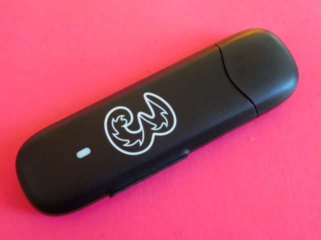 UNLOCKED Huawei E122 3G UMTS 2100MHz MOBILE BROADBAND Dongle USB Modem UK Ship